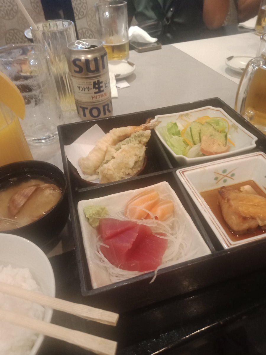 Creationfterror's tweet photo. Break for writing! Let's eat yall! https://t.co/tkmgrSesMa
