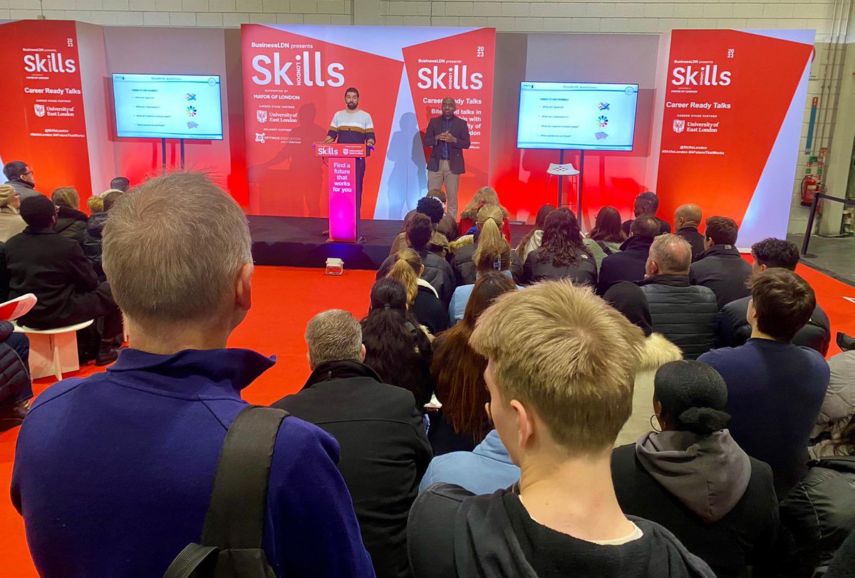 Great to see a packed audience at our Career Ready Talks stage (sponsored by @UEL_News) 🤩