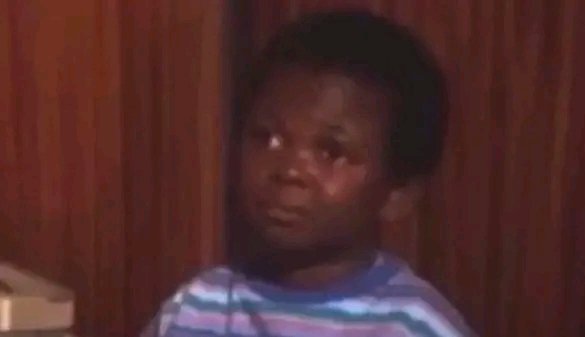 judeisrael94's tweet photo. As a girl, why you go sabi all Naira Marley songs word for word. Don't you have shame?? 😒 https://t.co/5XIlZmk9sc