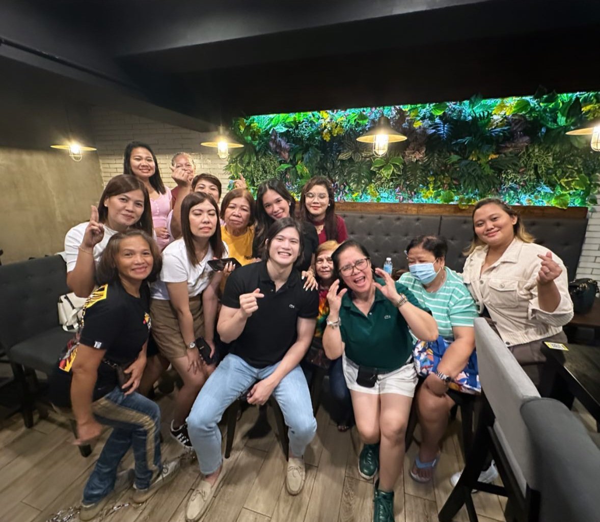 vangecorrea_'s tweet photo. Happy 7th Year Anniversary @GilieversOFC Fam!
We're always here to love and support you @gilcuerva
❤️😘🎉🥂 https://t.co/KEjv6F5mfE