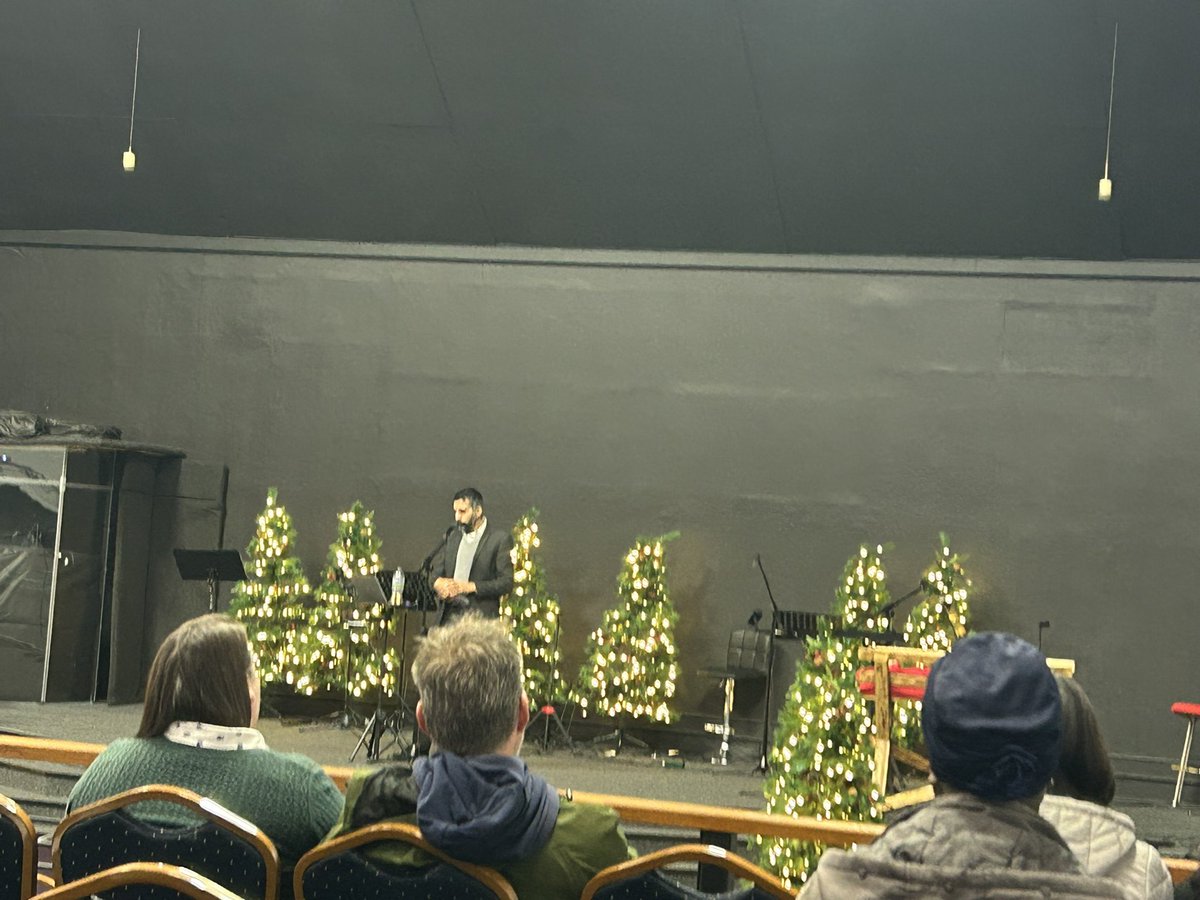 hullpj's tweet photo. Here in Portswood at Mental Health awareness day @Southern_NHSFT with the amazing St Denys activity group. Listening to Lou Taylor Director of Black History Month an inspiring leader and role model 👍 Raj Shergill suggesting the right questions we can ask about our medication https://t.co/Om1QDn4rUK