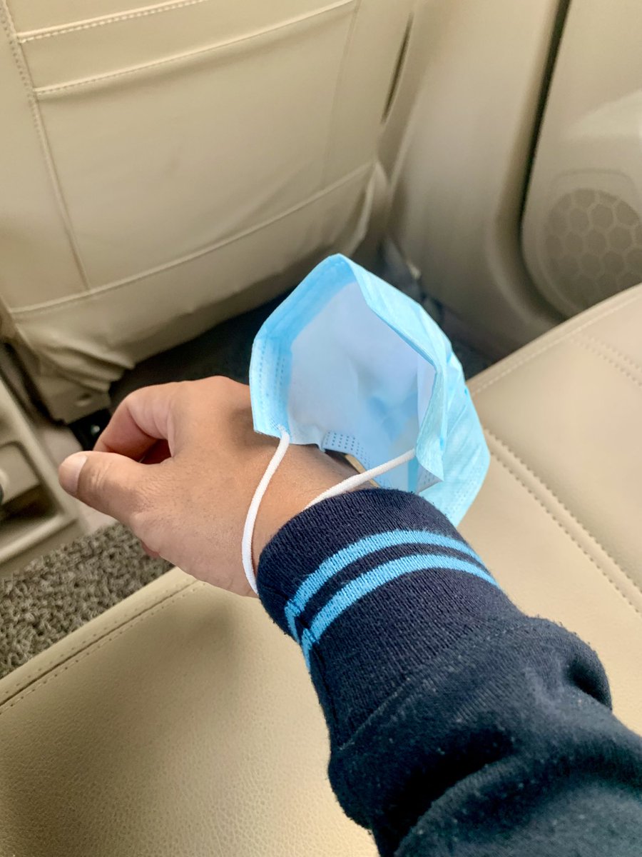 New Delhi essentials 🤭😷🤢 #Delhi #DelhiAirPollution #NewDelhi #AQI #severe