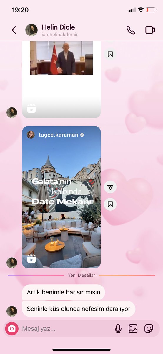 Sanırım bana aşık oluyor 😍