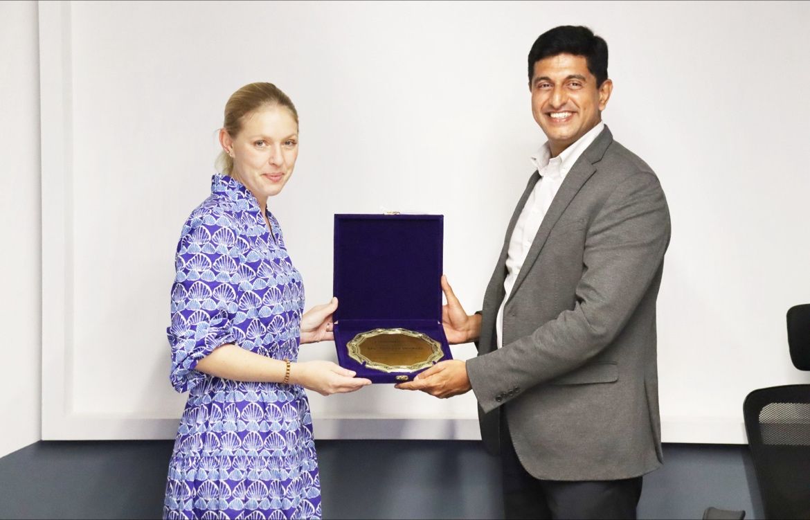 Vivek Tiwari tweet media