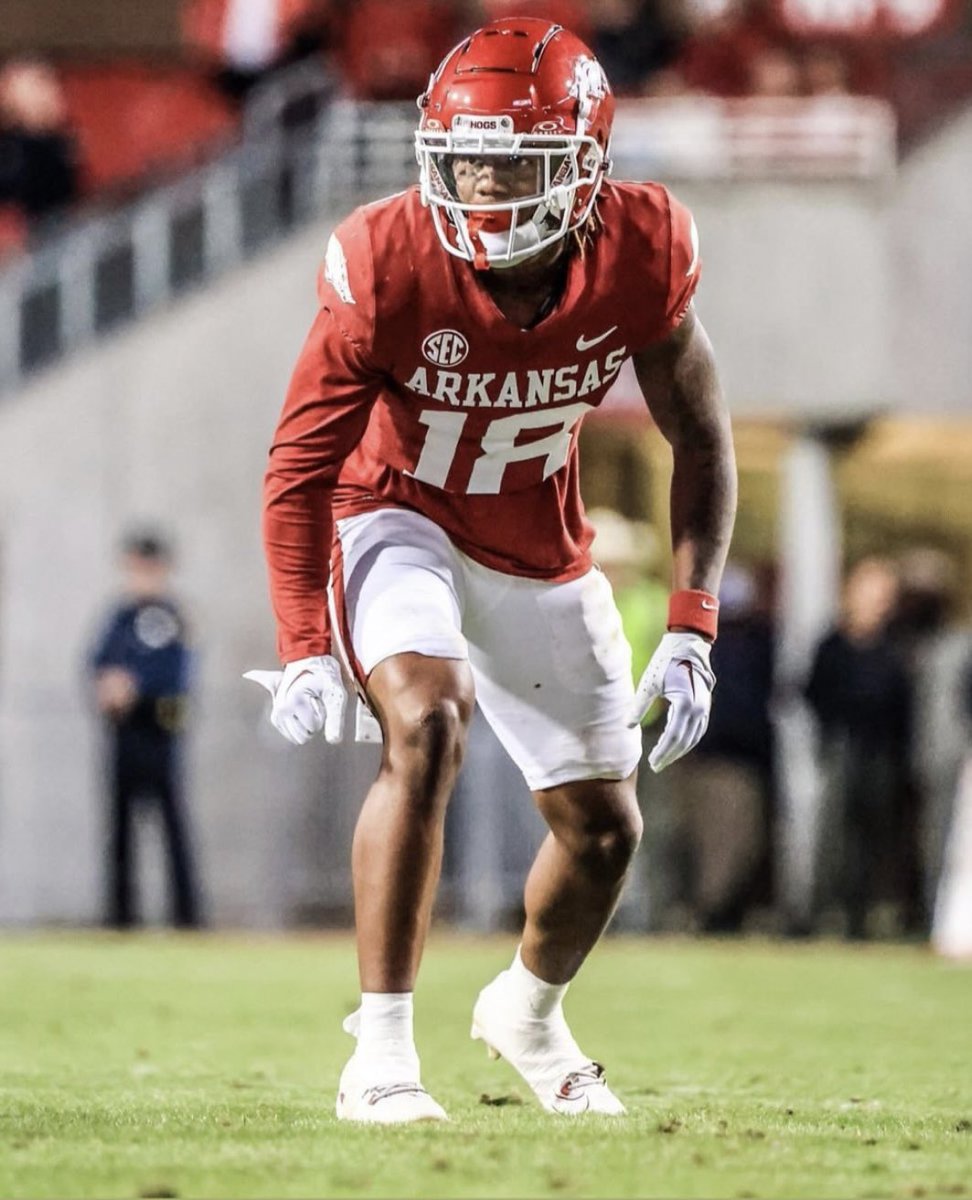 CoachTMetcalf's tweet photo. Over 20 years of coaching experience. I am willing to put it all on the line when I say that @tjmetcalf3 and @TevisMetcalf understands and can play this game. #AGTG #MetcalfDNA #BornInIt https://t.co/7hciYH9OKg