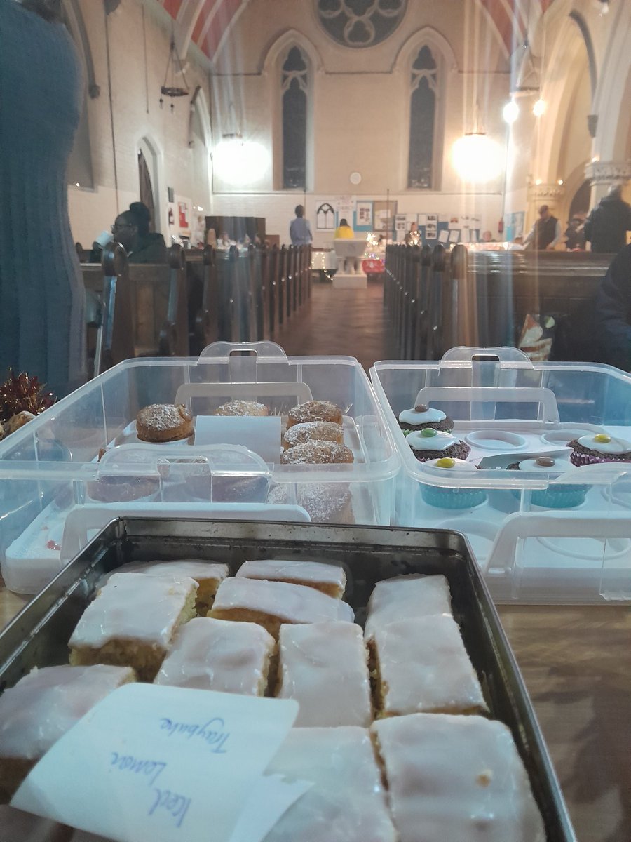It's beginning to feel a lot like #Christmas <a href="/ChristChSw19/">Christ Church SW19</a> #ColliersWood #Festive market

Come and pick up some crafty pressies (and cake!!!!)
