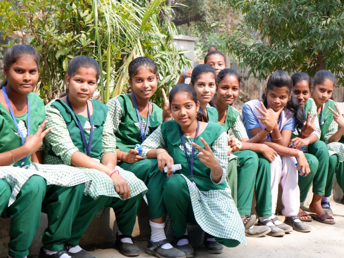 EkjutIndia's tweet image. A rally was organized with school students of Kankili High School, Kankili Gram Panchayat,Parjang block of Dhenkanal district, Odisha to create awareness on &quot;No to Child Marriage and No to Girl Foeticide&quot;
 @USAID_MOMENTUM @JhpiegoIndia @astha14jain #MOMENTUMIndiaYash #EndCEFM 1/2