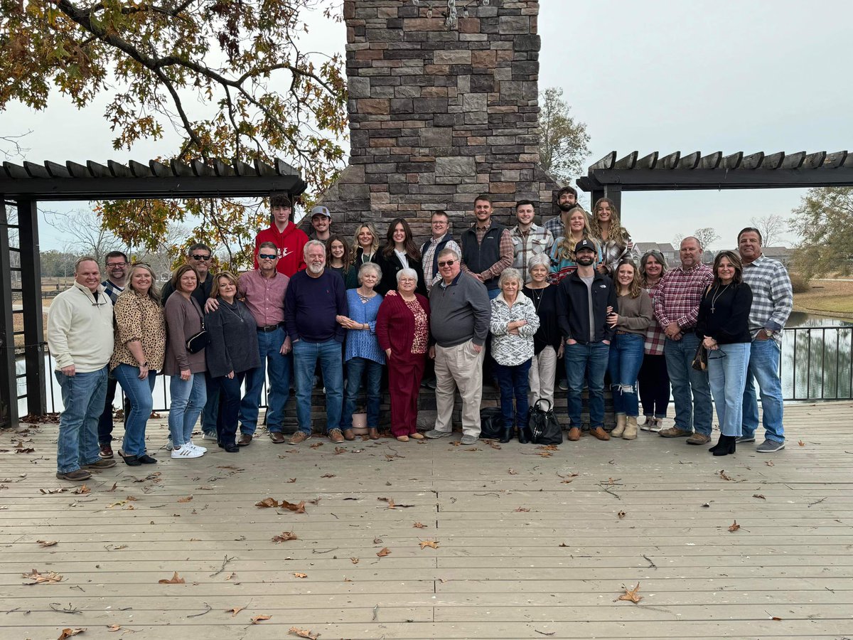 Dr. Chuck Yeager tweet media