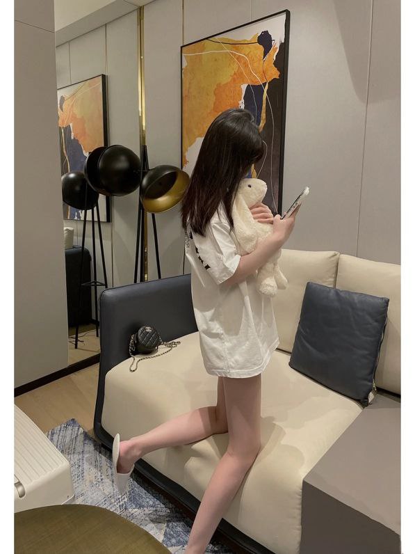资源库资源上门 tweet media
