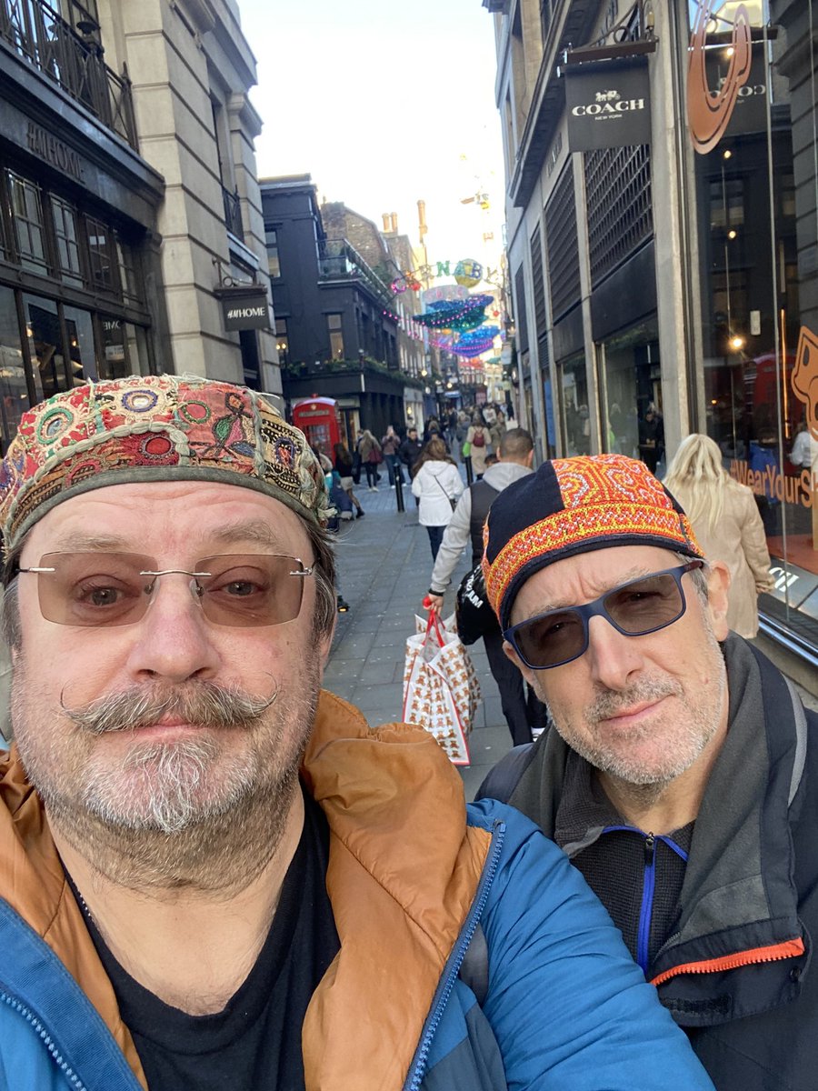 CaineJazzman's tweet photo. The Cats in the Hats have been early Christmas shopping - new releases for themselves obviously - For the best modern and contemporary jazz don’t miss Jumpin’In @ManxRadio tonight at 9 and then online! #jumpinin #thebrothersjazz #thecatsinthehats #jazzwise https://t.co/2dHbCpfj4N