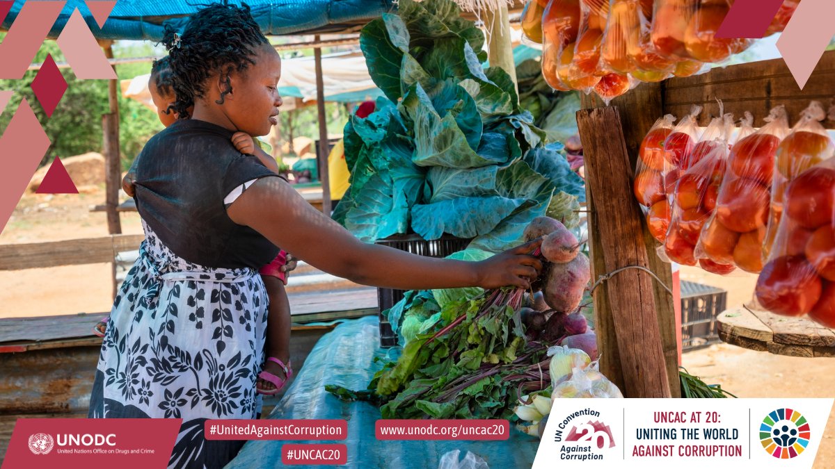 92% working in the informal sector in low-income countries are female. 

In a world #UnitedAgainstCorruption women have a seat at the table where decisions are made &amp; gender responsive budgeting to prevent women falling into poverty is applied. 

#UNCAC20 #UnitedAgainstCorruption