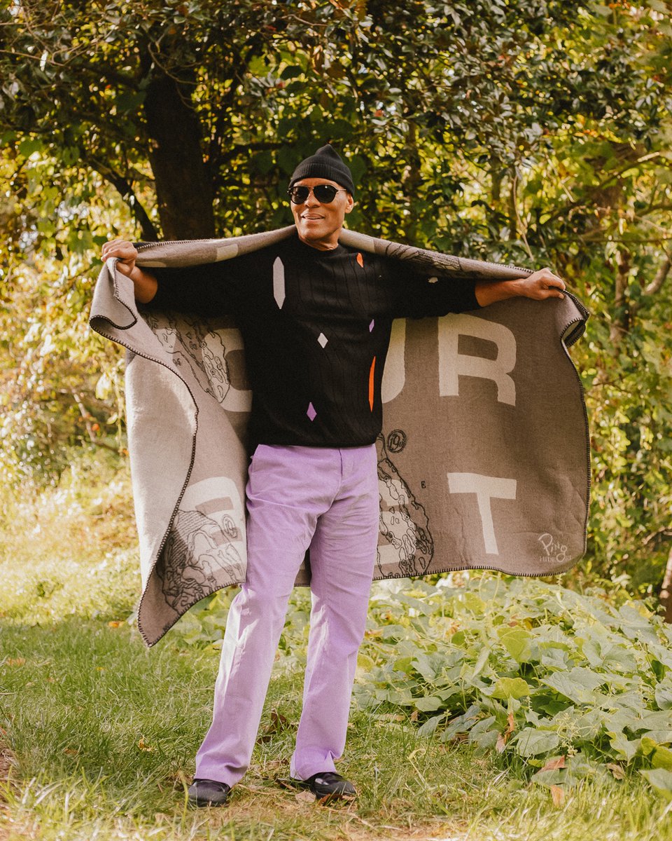 Wrap yourself in luxury this Black Friday weekend both on and off the green, with the PING X HIDEOKI Play Your Best Blanket.
⁠
Tap the link in our bio to explore the exclusive @pingxhideoki 19th collection.⁠

#thatsnicehoney⁠ #playyourbest⁠ #itsalifestyle⁠