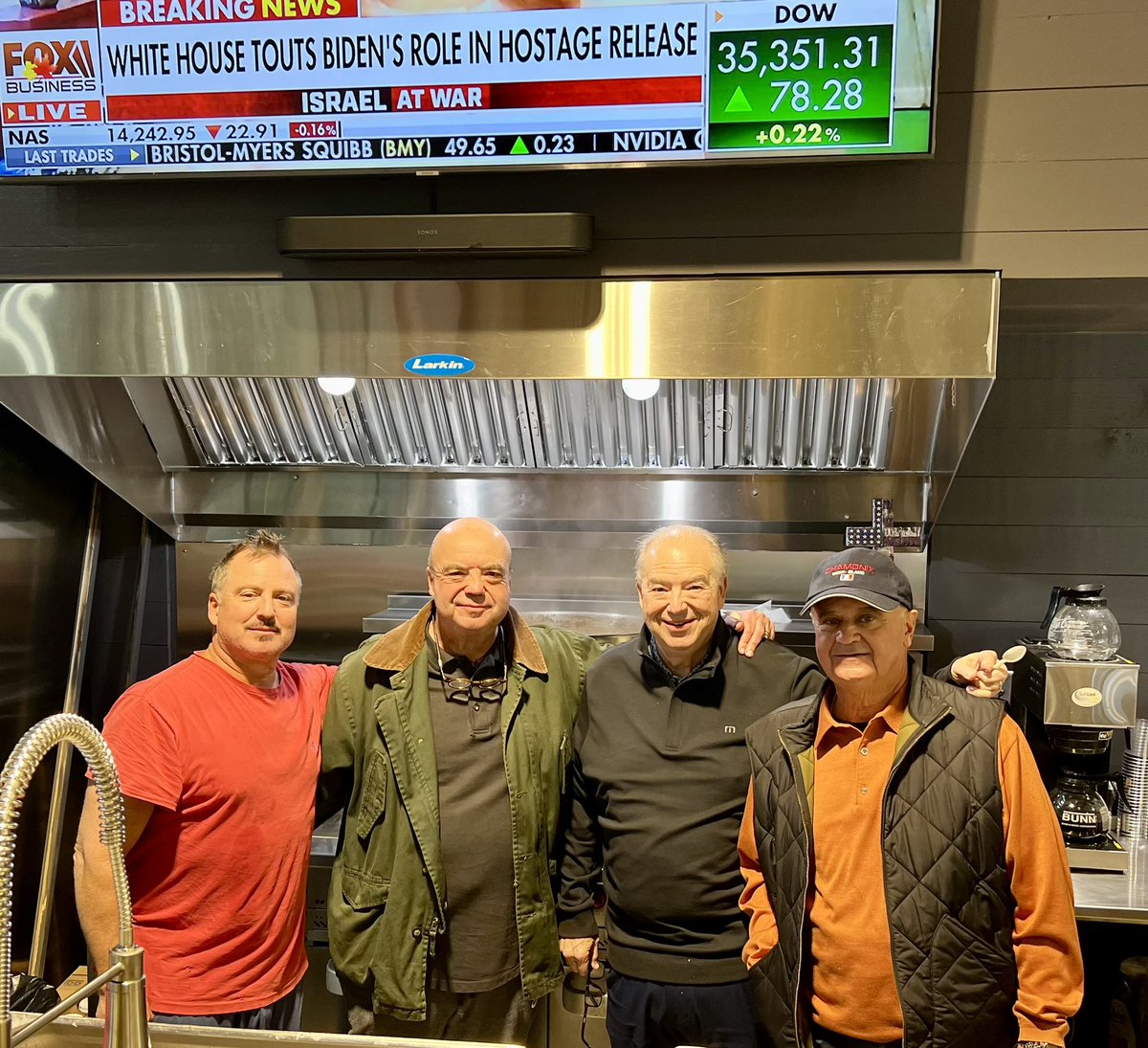 Jim Gossen tweet media