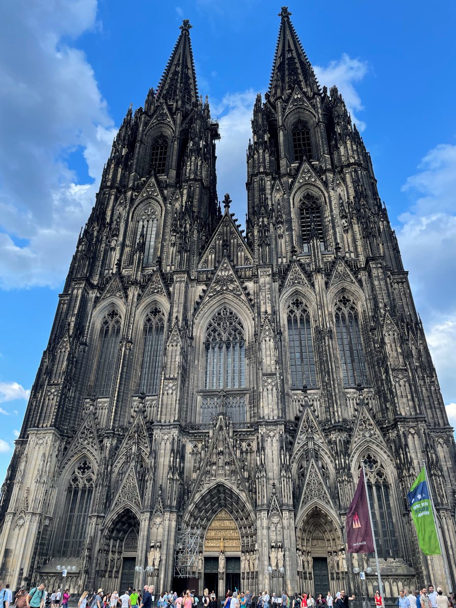 David Roberts tweet media