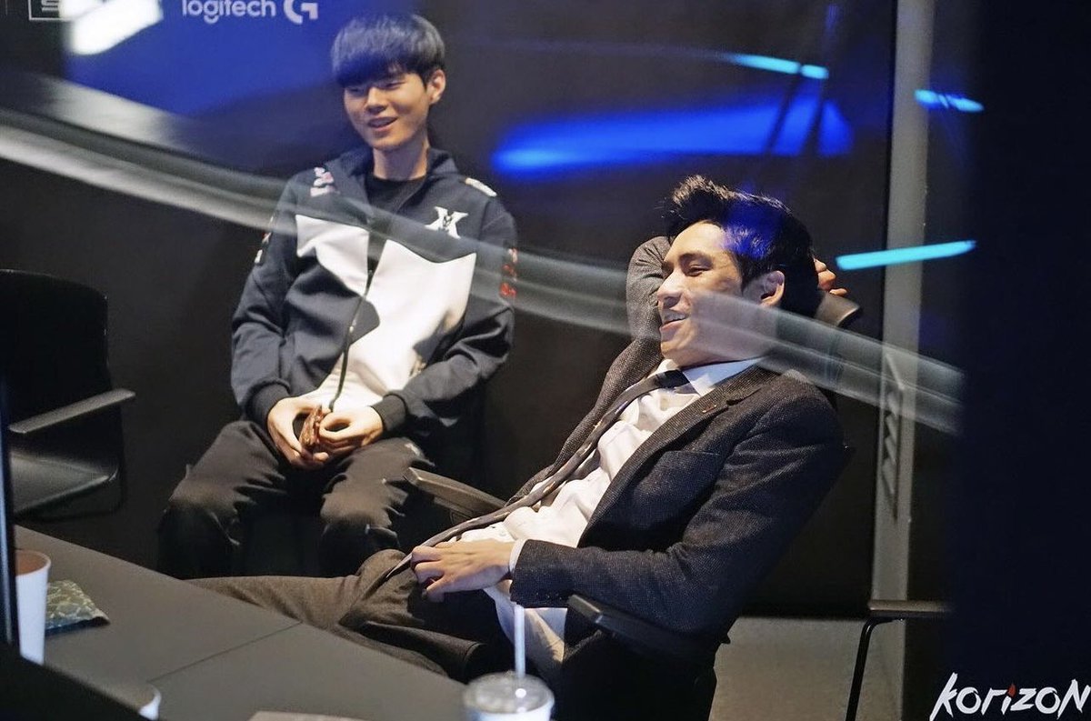 히라이감독님 인스타

다시 웃어보자