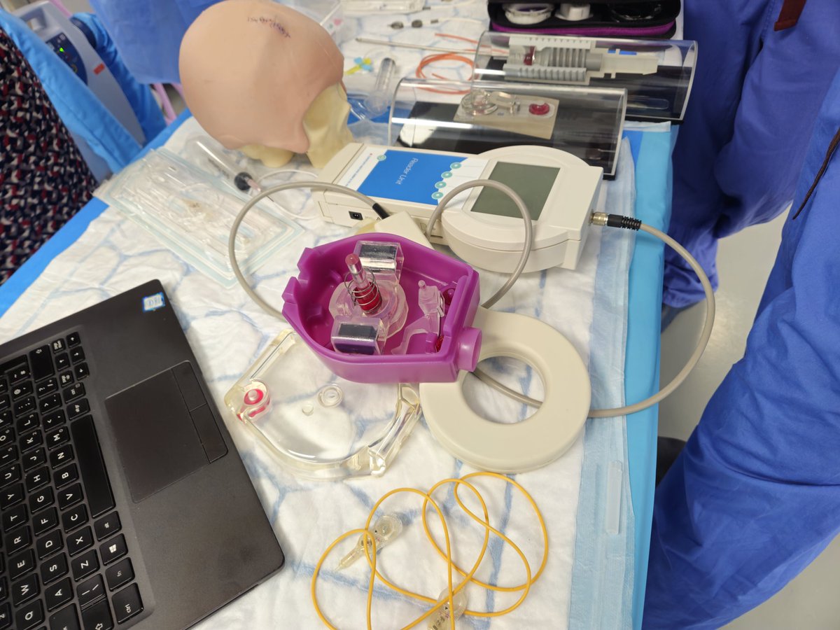 QS_SimCentre's tweet photo. Showcasing our workshops on valves, settings and adjustments in hydrocephalus and ICP bolt insertion and interpretation! https://t.co/ru10qRE3gb