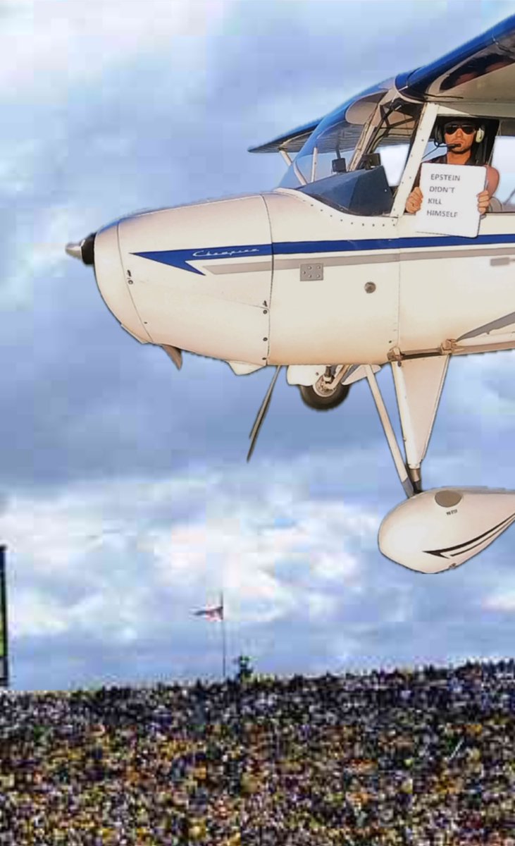 The flyover before the Michigan vs Ohio State game #BigGame