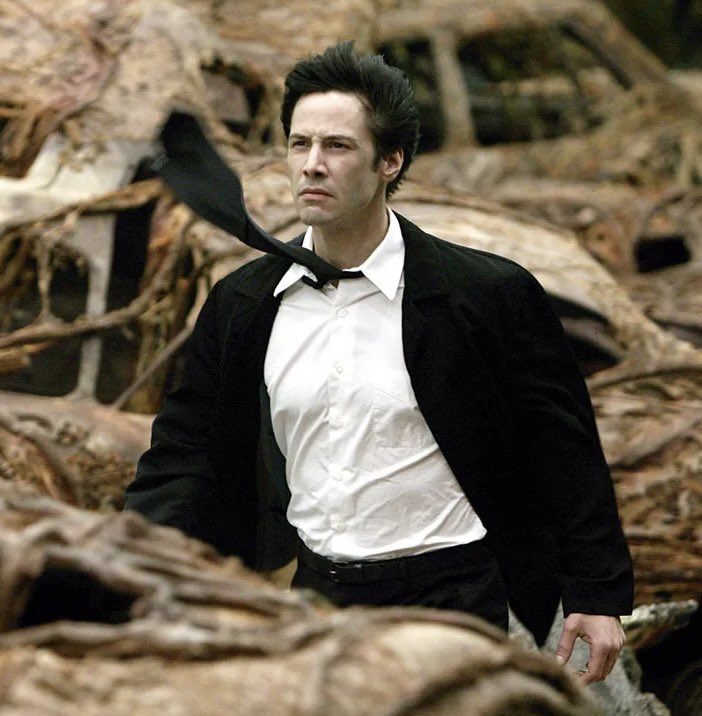 DiscussingFilm's tweet image. Francis Lawrence confirms ‘CONSTANTINE 2’ is moving forward and that they are “probably going to start getting back together after Thanksgiving, and dig back in to try and crack it.”

(Source: thr.cm/PdsdJB2)