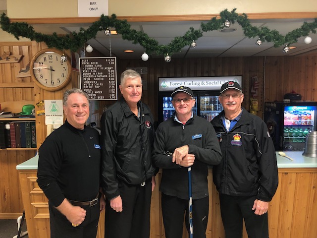 Good luck to the Guelph teams of Brenda Clarke, Willie Beaton and Mike Dorey who are competing in the Master women &amp; men provincial qualifiers this weekend. 

Women's line scores here:
on.curling.io/v1-scores#!/co…

Men's line scores here:
on.curling.io/v1-scores#!/co…