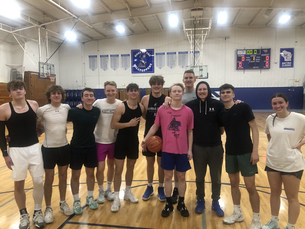 Hope everyone’s Thanksgiving was wonderful.  Grateful for the alumni who came and helped our practice today.