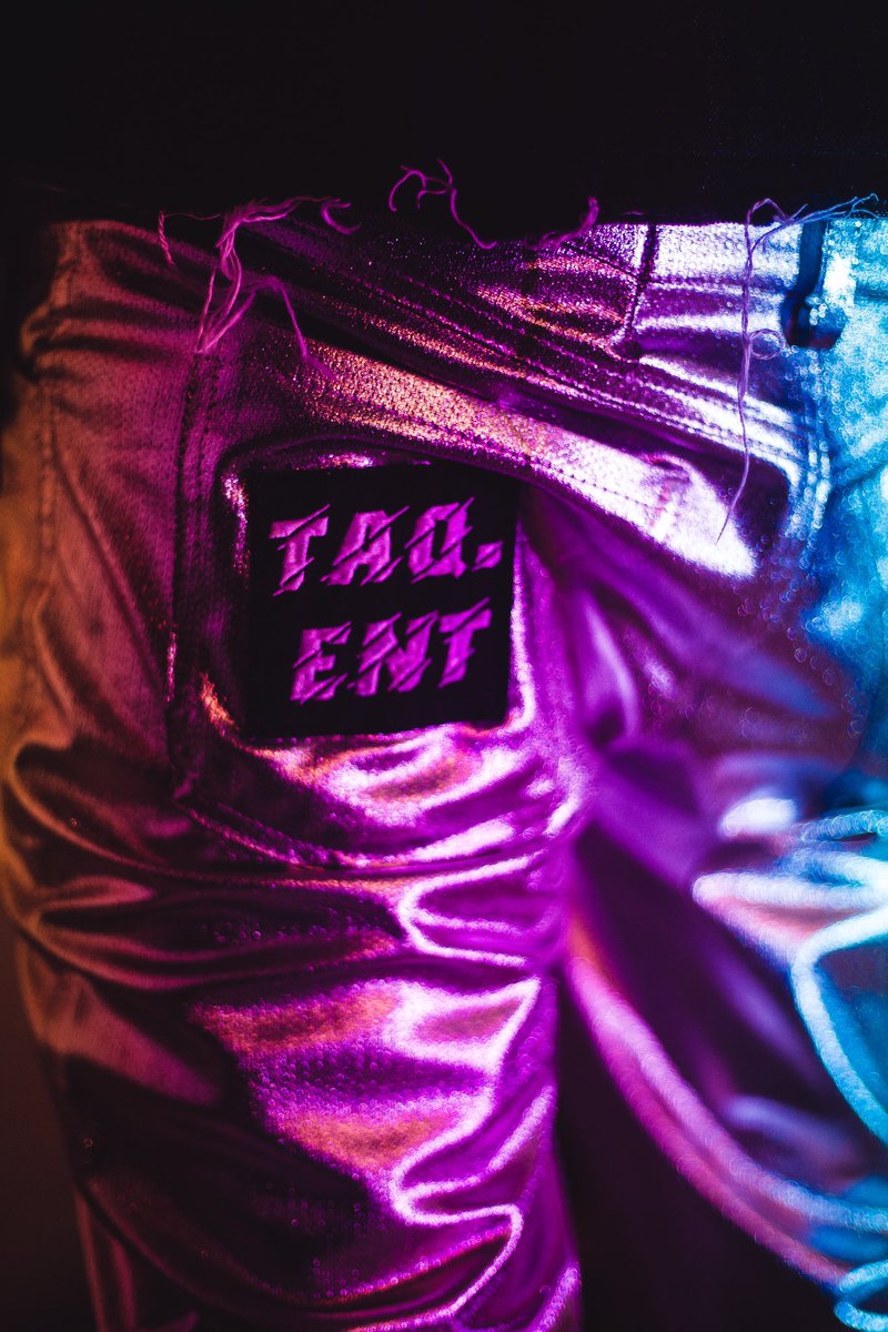 falseactivity's tweet image. 2023 FTR LOOKBOOK 
SUBSCRIBE TO falseactivity.com FOR OFFICIAL RELEASE
LINK IN BIO
©2023 False.Activity.kills.Everything
Photography 📸: hamza_eghiaruwa 
Model:  derek_chase
Styling &amp;amp; Lights: @PApi_CHulo0 
#lookbook #editorial #falseactivity #ftr