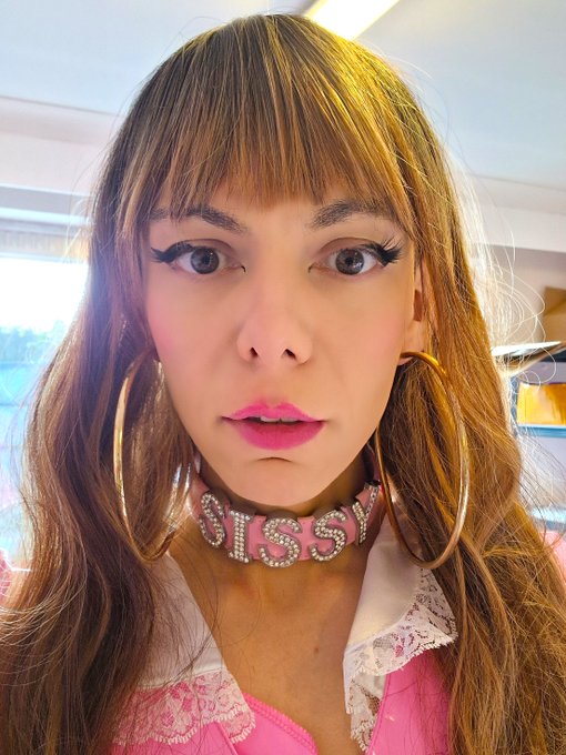 Oh, quick question followers 💕 Can you send me blowjob / anal pictures from different camera angles that