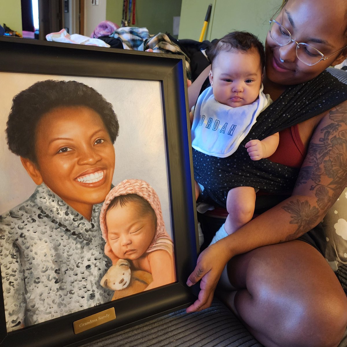 Baby Avey will grow up seeing the strong role model of the women who came before her with this precious portrait. 💞✨ #paintyourlife