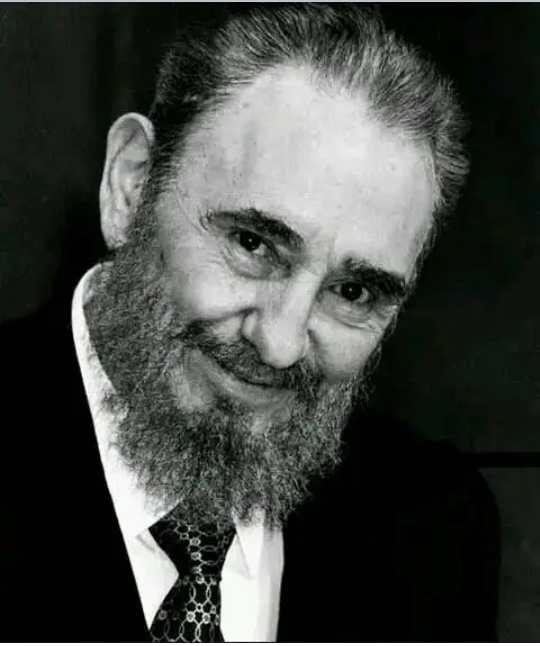 1. Cada colaborador desde su puesto de trabajo da lo mejor de sí para salvaguardar la salud del pueblo venezolano inspirados en el legado de Fidel #FidelPorSiempre #CubaPorLaVida #CubaCoopera <a href="/cubacooperaven/">Brigada Médica Cubana en Venezuela</a> <a href="/MINSAPCuba/">Ministerio de Salud Pública de Cuba</a> <a href="/japortalmiranda/">José Angel Portal Miranda</a> <a href="/MinSaludVE/">MPPSalud</a> @cubacooperabol2