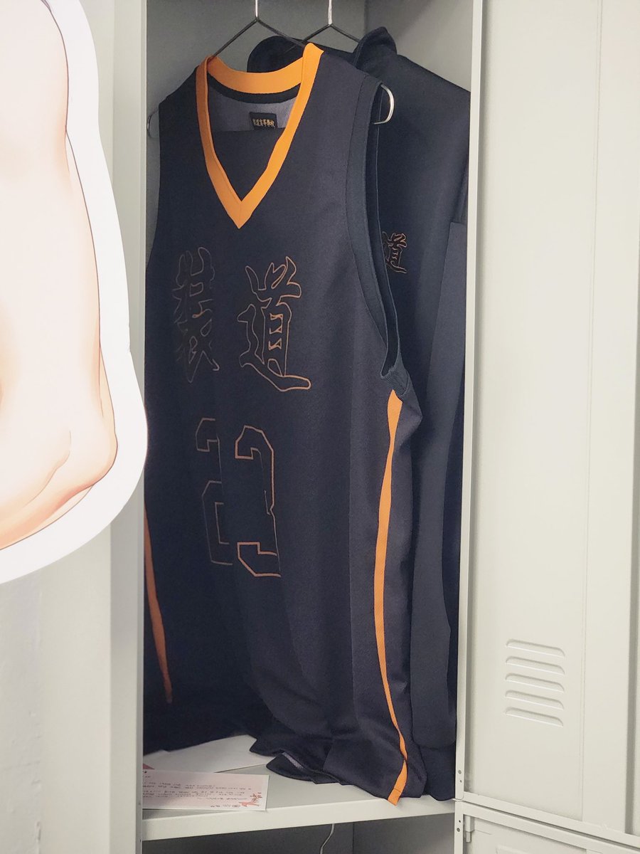 갑상어 tweet media