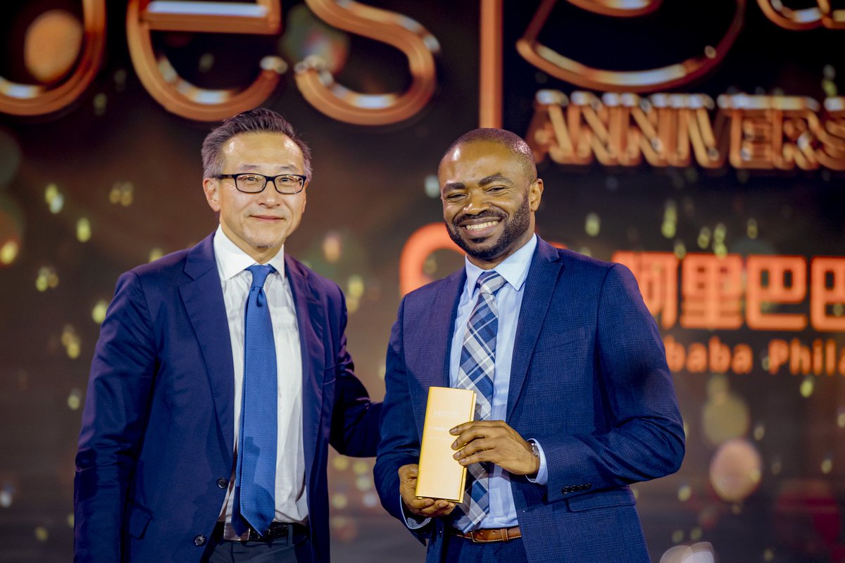 FILSIMAGES's tweet photo. The winner of the 2023 Africa's Business @Heroesafrica_heroes #ABHat5 #ItsOurTime https://t.co/KdQwZsN8CC