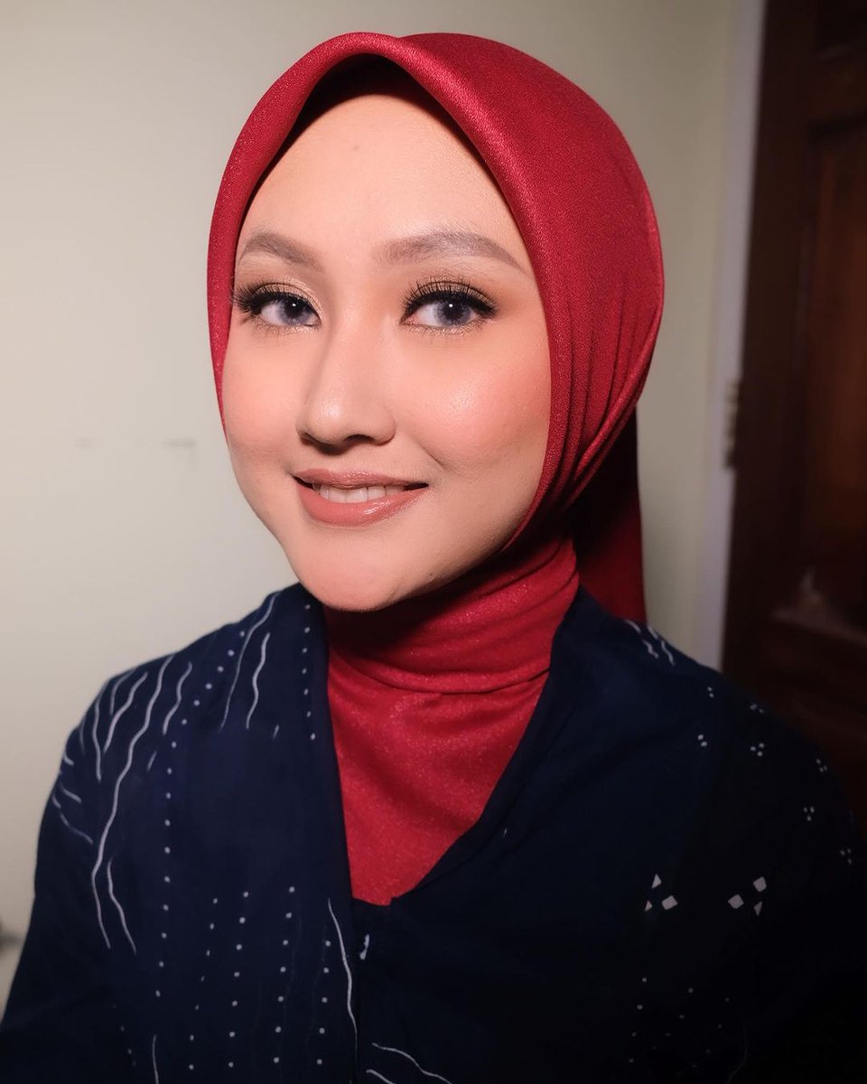 Ka Manda✨

#makeupjakarta #muajakarta #muajaksel #muatangsel #muaciputat #muabintaro #makeupjaksel #muabsd #muaserpong #muaalsut #muajakpus #muajaktim #muacinere #muatangerang #muajakut #muapamulang #muapondokcabe #muasawangan #muadepok #muabekasi #weddingbintaro #muajakbar