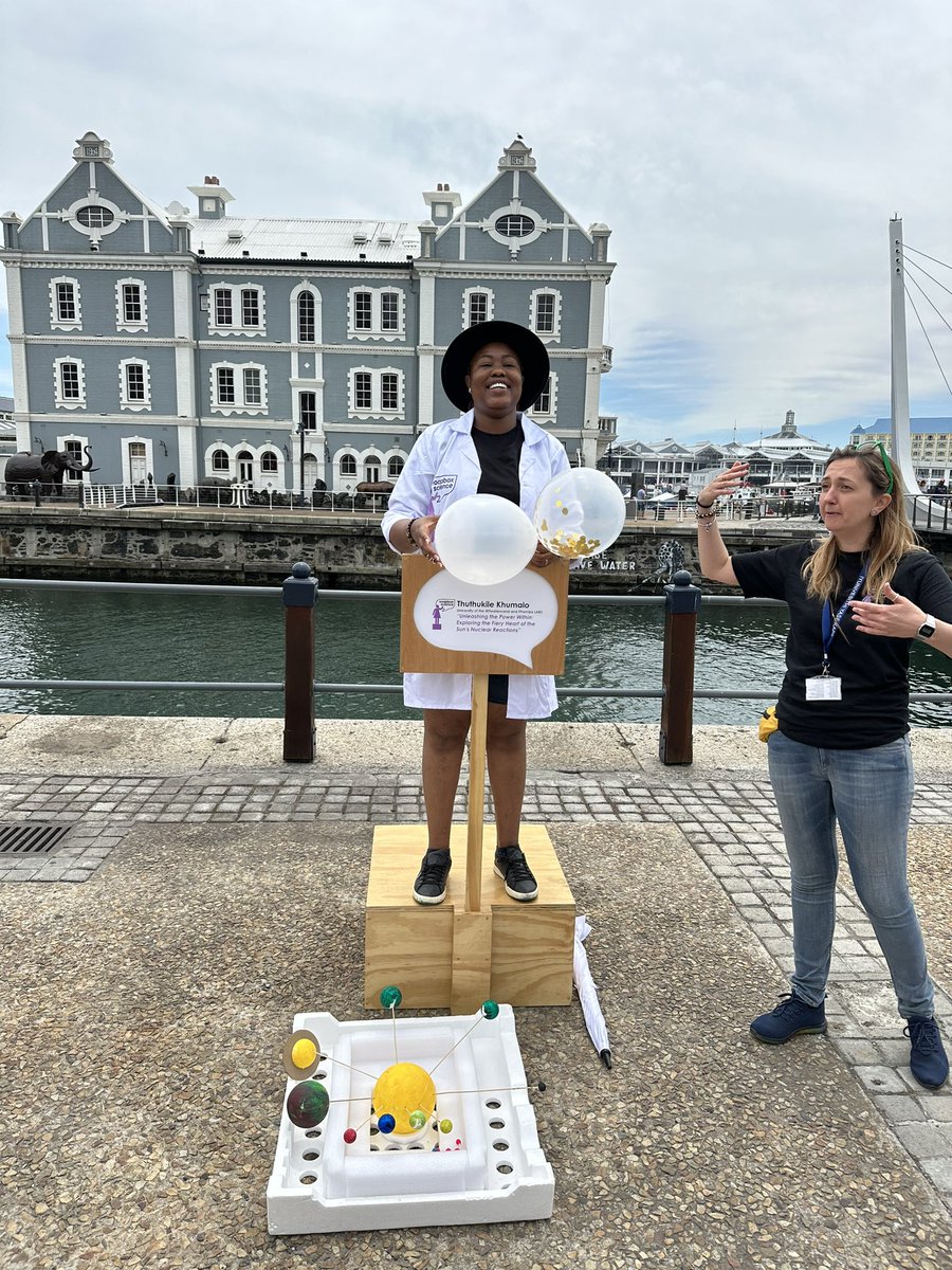 joyemmie's tweet image. A day filled with lots of learning. A unique way of communicating science… 

#sciencecommunication #sciencecomm #WomenInSTEM @SoapboxSciCT