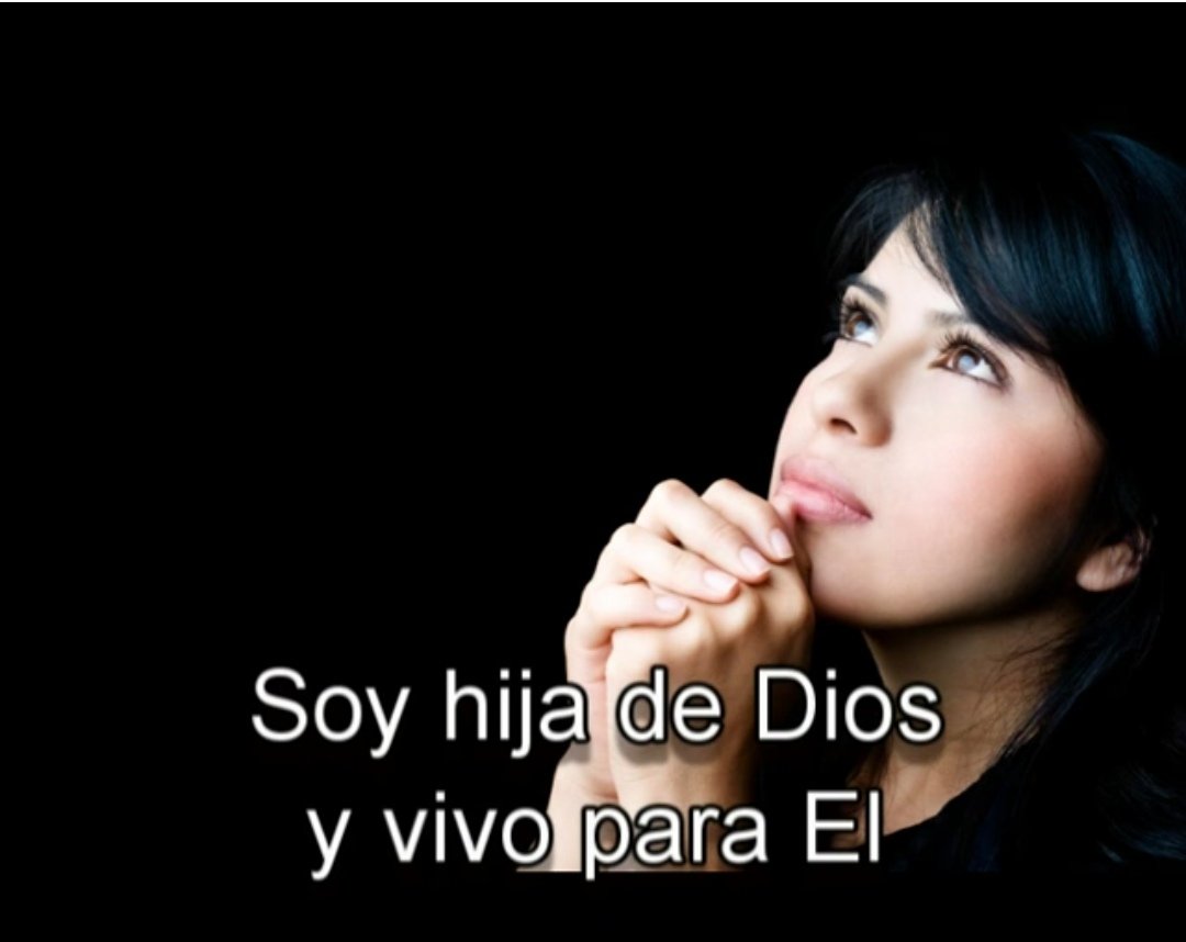 enehg_g's tweet photo. #RxsP Jehová reina sobre el mundo y pronto vendrá su juicio. 2 Jehová será exaltado, vendran a Él pueblos, enseñará, juzgará. La soberbia humana será humillada, solo Jehová sea exhaltado aquel día y se levantara para castigar la tierra. 🙏. Ayúdanos Dios obedecer tu Palabra 🙏🙏 https://t.co/bKOfsuKHHD