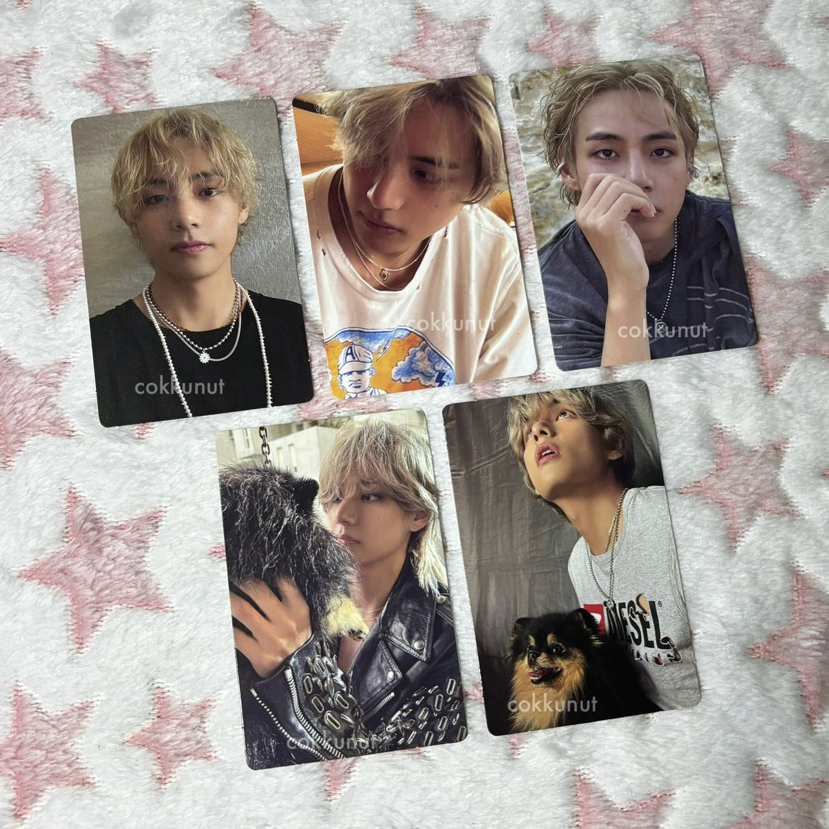 moarmyswith's tweet photo. β
wts lfb ph #kukstogo π· πβq
v layover green ver pcs
β±350 set
π€ onhand & in mint conditon
π€ rcbyt https://t.co/jc30zv0ZvO
# bts taehyung yeontan version photocard photocards pc https://t.co/LvSHUB3yS4