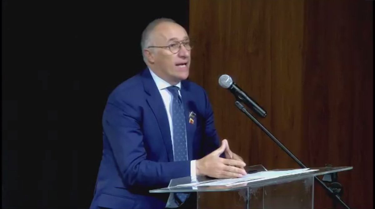 Intervención del Arq Ignasi Pérez Arnal 🇪🇸, CEO de <a href="/BIMAcademyES/">BIM Academy</a> 
Instalación y Bienvenida al Evento #HablemosBIM 2023 

<a href="/CIVoficial/">Colegio de Ingenieros de Venezuela</a> 
<a href="/iperezarnal/">Ignasi Pérez Arnal</a>