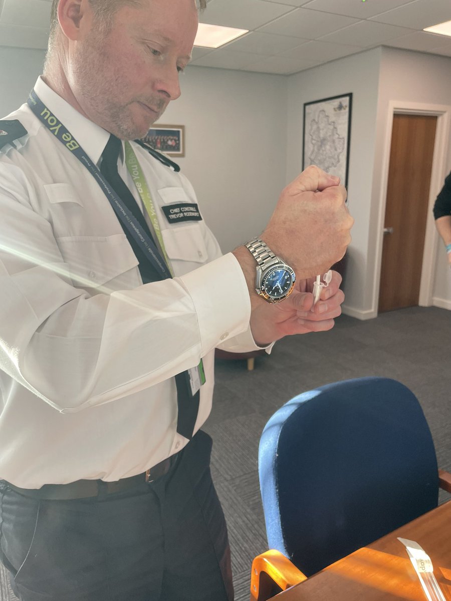 Paul Roberts (@paulninian) on Twitter photo Great day at <a href="/bedspolice/">Bedfordshire Police</a> collecting samples for the Swab Out Crime project. A big thank you to CC Trevor Rodenhurst for allowing us in and taking part by providing a sample. A massive thank you to John and Micheal for baby sitting us for the day. <a href="/FCNnetwork/">Forensic Capability Network (FCN)</a> @swaboutcrime Great day at <a href="/bedspolice/">Bedfordshire Police</a> collecting samples for the Swab Out Crime project. A big thank you to CC Trevor Rodenhurst for allowing us in and taking part by providing a sample. A massive thank you to John and Micheal for baby sitting us for the day. <a href="/FCNnetwork/">Forensic Capability Network (FCN)</a> @swaboutcrime