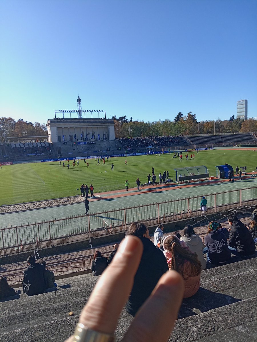 DMgianfranco73's tweet photo. #interwoman Il Derby e'sempre il derby.... 🖤💙👍
#intermilan https://t.co/NnzL9xtL9V