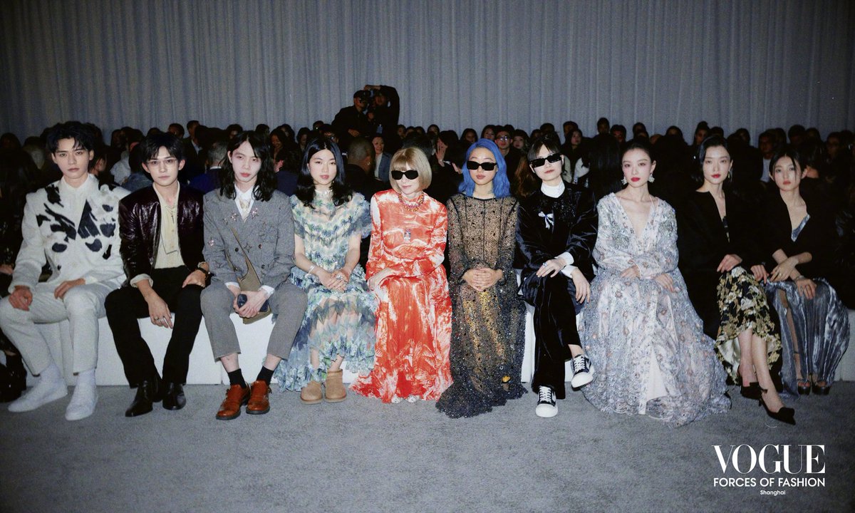 JacksonYee_YT's tweet photo. VOGUE时尚之力盛会上海站 
VOGUE Forces of Fashion Shanghai  

Cr. VOGUE服饰与美容
#易烊千玺 #易烊千璽 #JacksonYee #이양천새 #易ヤン千璽 #DịchDươngThiênTỉ #อี้หยางเชียนซี #YiYangQianXi #Qianxi #TFBOYS #TFBOYS易烊千玺 #TFBOYS易烊千璽 #千玺 #千璽 #yyqx https://t.co/5Nz4zqNYaW
