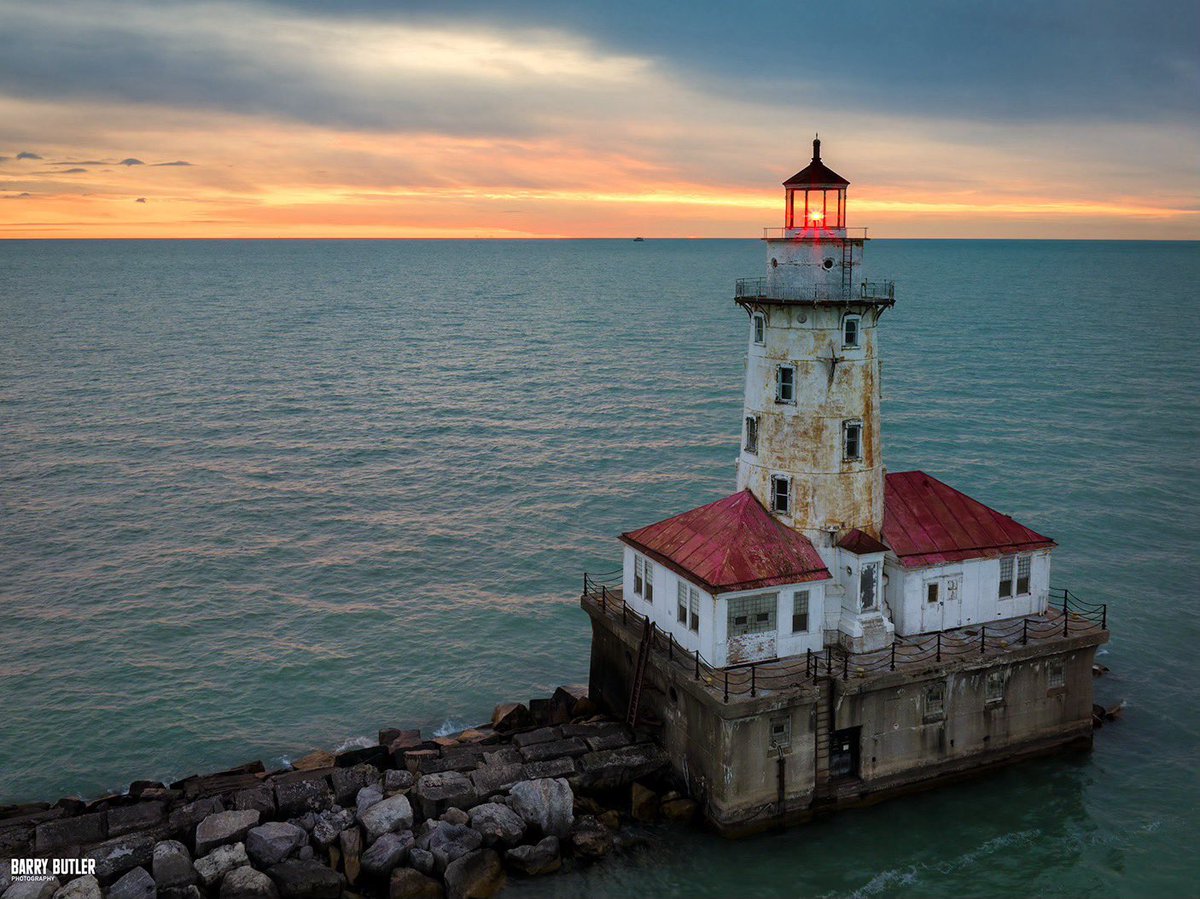 Morning Light. Today at Chicago Harbor Lighthouse. For this coming 'Giving Tuesday', don't forget about SaveTheLighthouse.org as an option for donations!