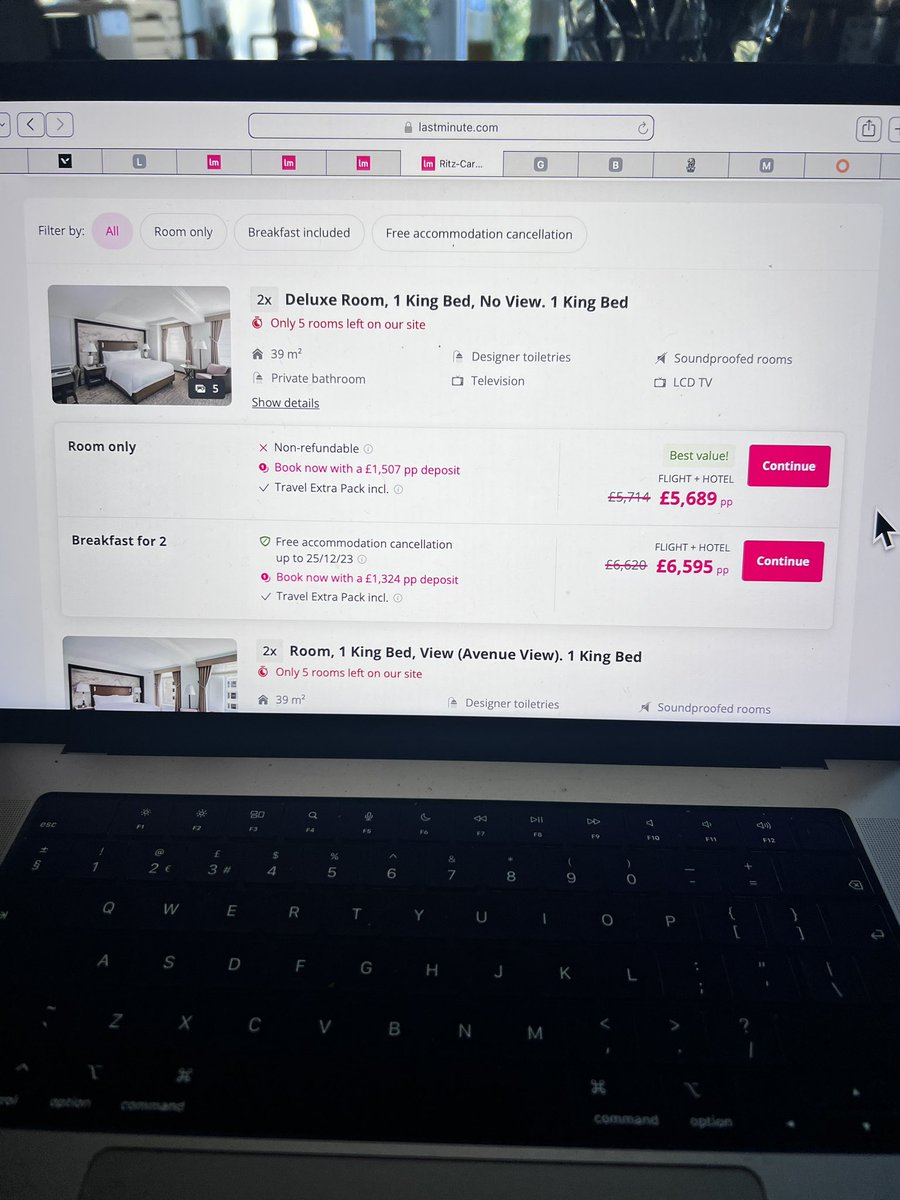 Finance__Food's tweet photo. @lastminute_com  how does it go from £3498 to £5689 with one click ??  Have I missed something ?? https://t.co/Krj4WxxWUT