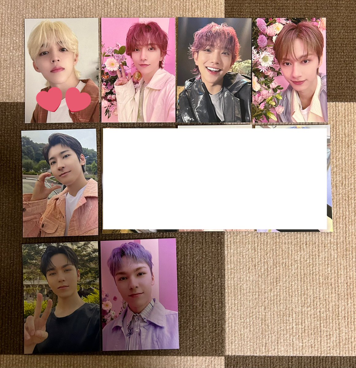BnTib7's tweet photo. @haruna_carat_99 はじめまして、検索から失礼致します🙇‍♂️当方写真💕を所持しております。ジョンハンと交換は可能でしょうか？ご検討宜しくお願い致します🥺🙇‍♂️ https://t.co/khzxKWoAvN
