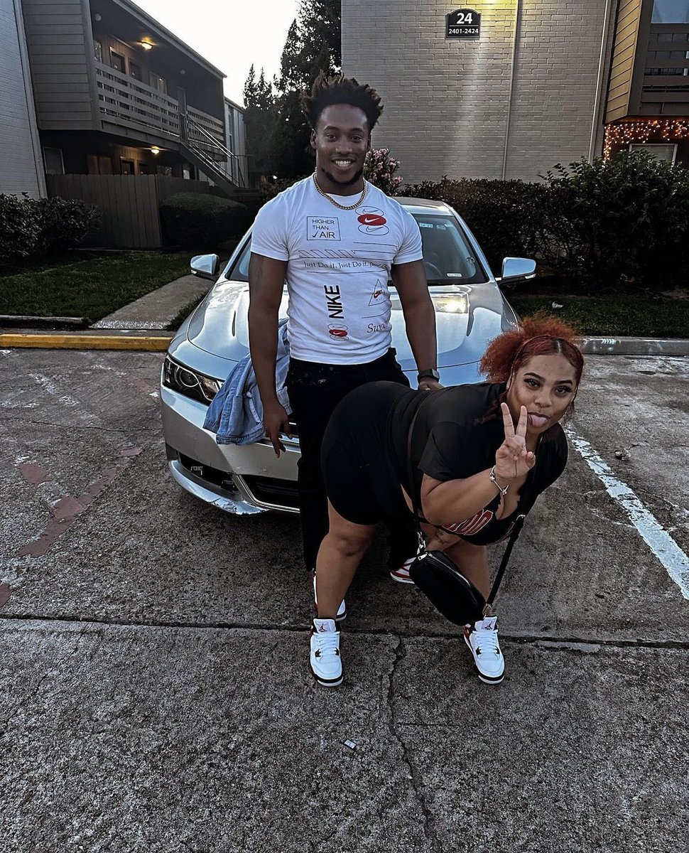 Justdoit_trav's tweet photo. Happy 2nd marriage anniversary 💍, we been together for 10 years ❤️and plan to be together forever ♾️. I love how u hold me and our son down. I couldn’t imagine life without u laughing, joking, building, fighting 🤫. I’ll do anything just to make sure you are happy everyday 💯. https://t.co/1fRFGRG7Lo