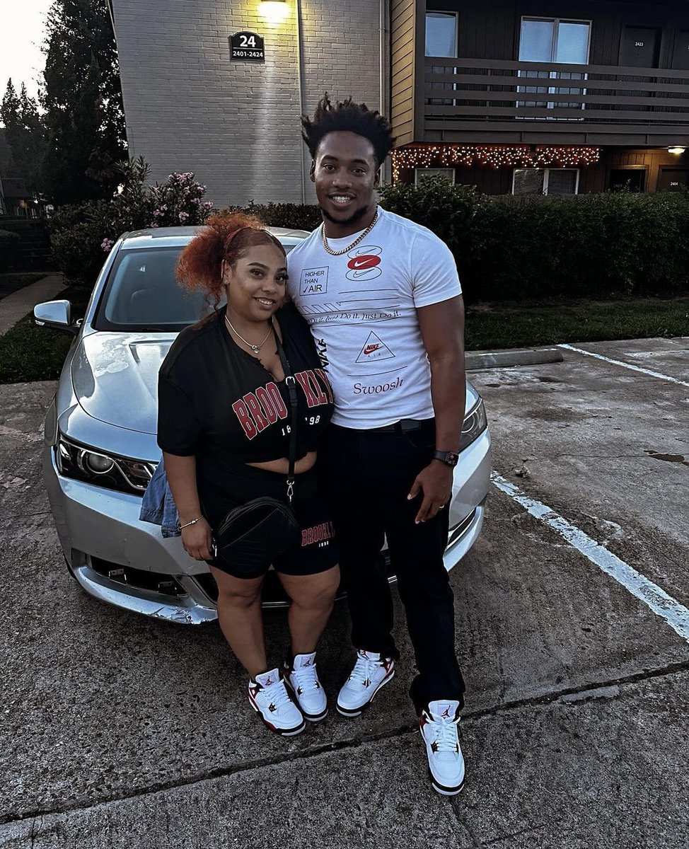 Justdoit_trav's tweet photo. Happy 2nd marriage anniversary 💍, we been together for 10 years ❤️and plan to be together forever ♾️. I love how u hold me and our son down. I couldn’t imagine life without u laughing, joking, building, fighting 🤫. I’ll do anything just to make sure you are happy everyday 💯. https://t.co/1fRFGRG7Lo