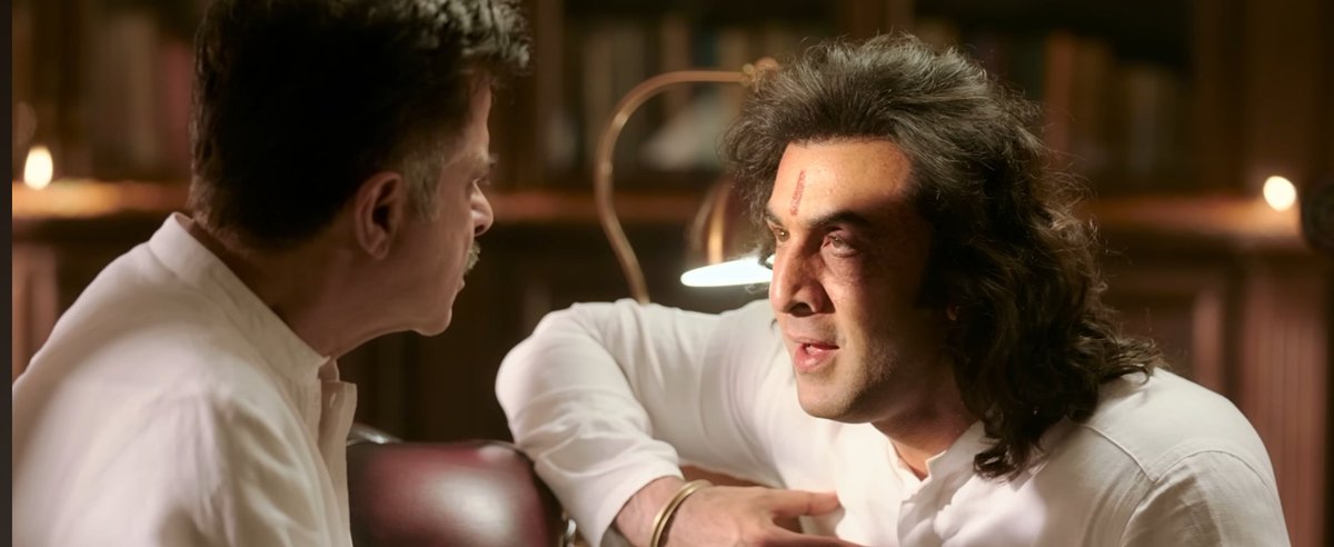 KhabriBossLady's tweet image. In #AnimalTrailer why is #RanbirKapoor looking like #SanjayDutt ?