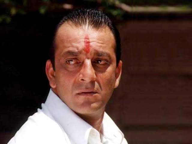 KhabriBossLady's tweet image. In #AnimalTrailer why is #RanbirKapoor looking like #SanjayDutt ?