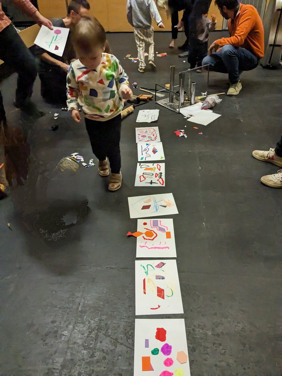 MsRoche's tweet image. What a great morning. I have my very own GIObabies. Like improv ducks to water. Thanks @GIO_Glasgow @unabass #proudmammy