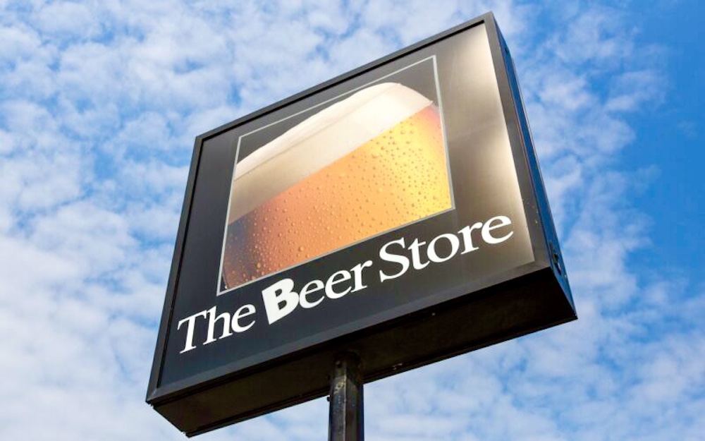 rickwine's tweet photo. With the nearly 100-year beer monopoly about to end in Ontario, there is both fear and excitement in Ontario wine country over what the landscape will look like for local like. Big report now on Wines in Niagara 
👉 https://t.co/CCwWMvFlf2 https://t.co/LuGE25cjW9