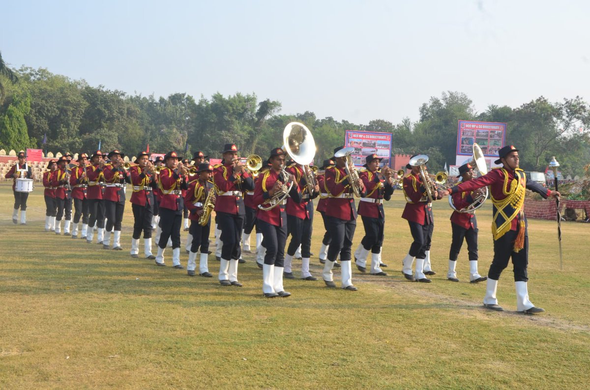 NccDteMPCG's tweet photo. #NCC Day: Diamond Jubilee mega event organised at Bhopal, MP &amp; CG Dte. Hon’ble Governor MP,Presided over while mil &amp; civ dignitaries &amp; Approx3000cdts attended.March past, aeromodelling, cultural show, release of NCCJournal,etc displayed
@HQ_DG_NCC 
@highereduminmp
@JansamparkMP https://t.co/BzDCBdGcii