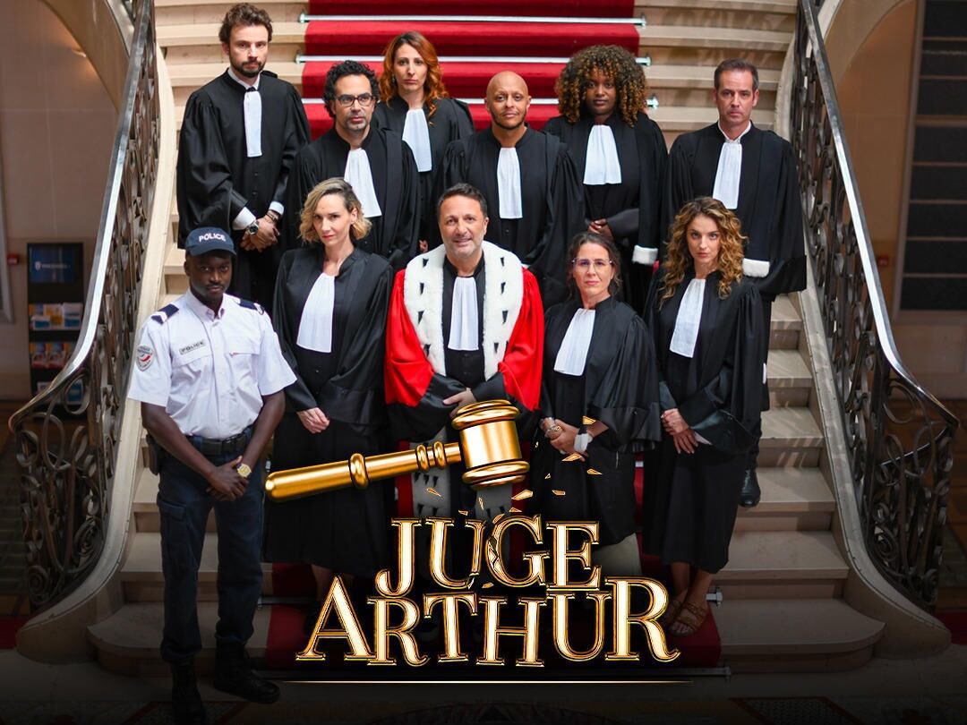 Mais c’est quoi cette dinguerie 🤣🤣 Bravo <a href="/Arthur_Officiel/">Arthur_Officiel</a> toujours aussi créatif ❤️