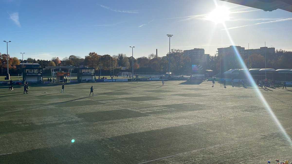 CoventryRugby's tweet photo. The stage is set at Vallis Way with just under 30 minutes to kick off!

Listen to live match coverage here from Paul Smith and our very own Toby Trinder: https://t.co/oHXHda8TXo

#ComeOnCov 🔵⚪️ https://t.co/w7ov8Xziv3
